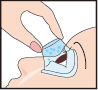 ���ɃJ�b�v��ڂɉ������Ă��܂܁A�t�����ڂ�Ȃ��悤�ɓ������ւ��炵�A��������A����܂΂��������Đ�Ⴕ�Ă��������B