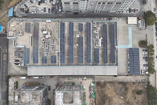 太陽光発電設備（合肥小林薬業有限公司）
