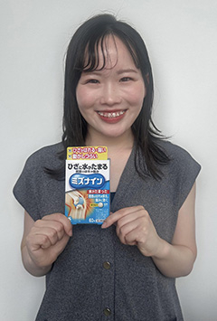 マーケティング本部 医薬品・食品マーケティング部 漢方・生薬G 阿部 花奈美