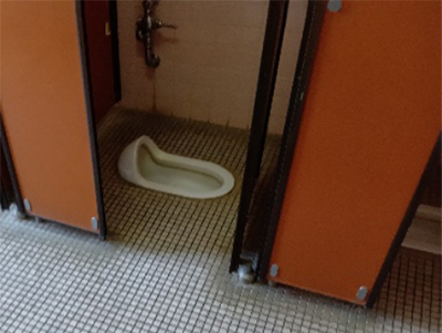 和式トイレから洋式トイレに改修工事